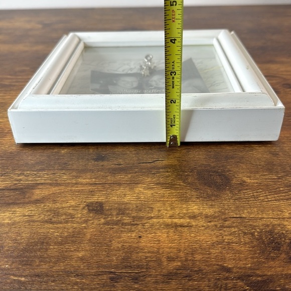 NWT White Shadowbox Distressed Design Wooden Frame - Picture 8 of 8